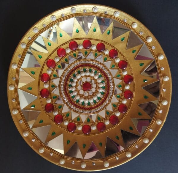 Wall Decor Plates #6 - Lippan art (11")