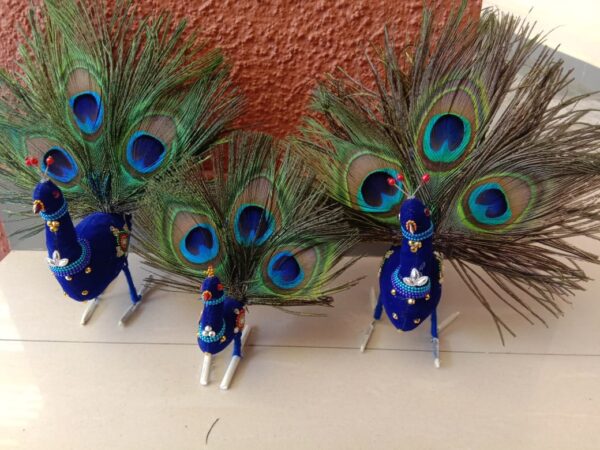 Peacocks Indian Handicraft (6" , 12"and 18") (set of 3)