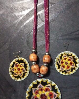 Madhubani Neckles Indian Handicrafts Vinay Kumar 06