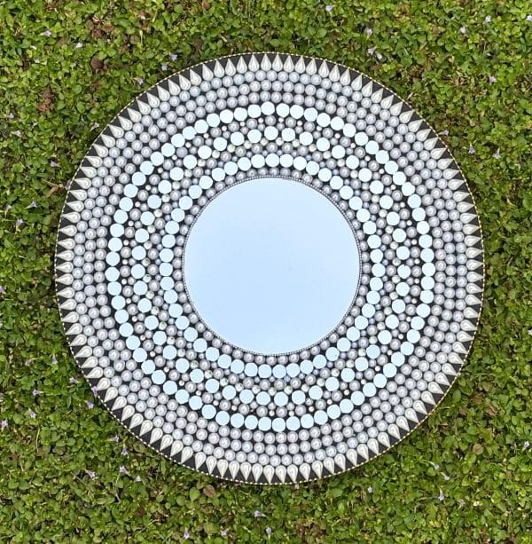 Mirror mosaic round plate