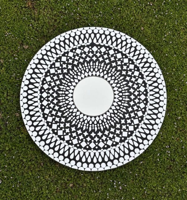 Mirror mosaic round plate